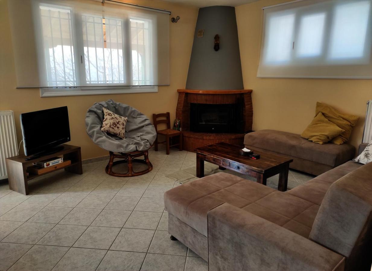 Polytimi House Villa Kalavryta Eksteriør billede